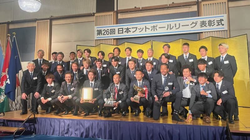 来季J3の栃木C、“栃木ウーヴァFC”時代の2018年から所属するDF鈴木隆雅と契約更新「J2昇格のために全力で頑張ります」