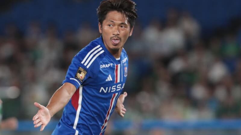 仙台、横浜FMからレンタル中のDF實藤友紀を完全移籍で獲得！「来年こそチームの力になりJ1復帰するために」