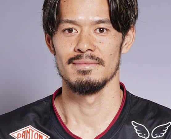 元代表MF山口、J2長崎に加入
