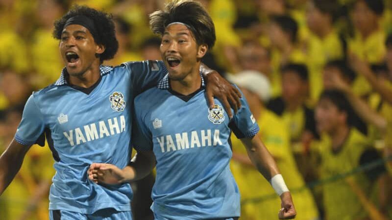 J1返り咲き目指す磐田が新体制発表！ 山田大記の「10」は空き番、完全移籍の渡邉りょうが「9」、マテウス・ペイショットが「11」に