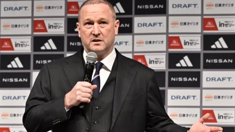 【横浜F・マリノス】ホーランド新監督、3バックを採用か「チャレンジは明確。より多くゴールを決めて、失点を減らすこと」