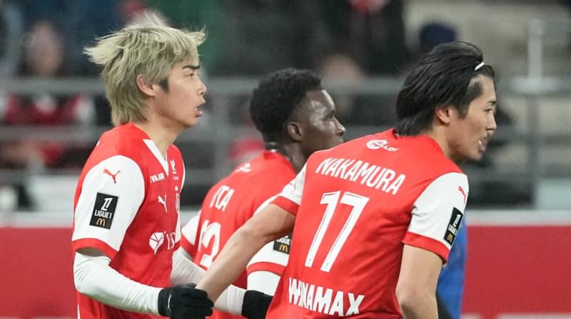 31歳の日本代表FW、フランスで2025年初ゴール！だが、ファンはチームに怒り
