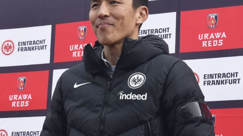長谷部誠さんが小学生を指導