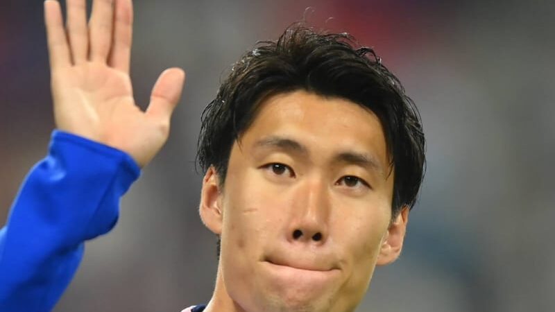 鎌田大地が4人を翻弄するドリブルからゴールをもたらす。クリスタル・パレス、エゼ弾で先制│FA杯ストックポート戦