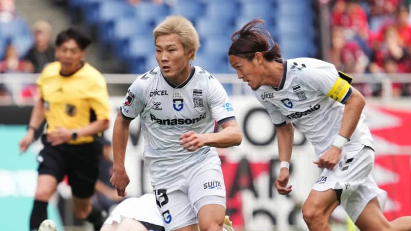21歳の日本人FW、海外移籍後初ゴールも敗戦…監督は「24時間365日働いてる」