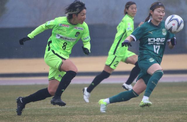 ヴィアマ 連係確認　韓国チームと練習試合