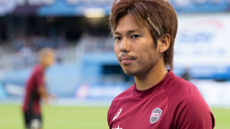【横浜FC】小川慶治朗の愛車が盗まれる「白のレクサスRX、左後方に傷」。元同僚が情報提供＆拡散を呼び掛け