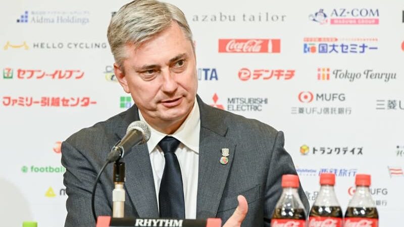 【浦和】湘南に今季初黒星、開幕から未勝利。スコルジャ監督が記者会見で「非常に貧相な前半でした」。自身の“ミス”を認める