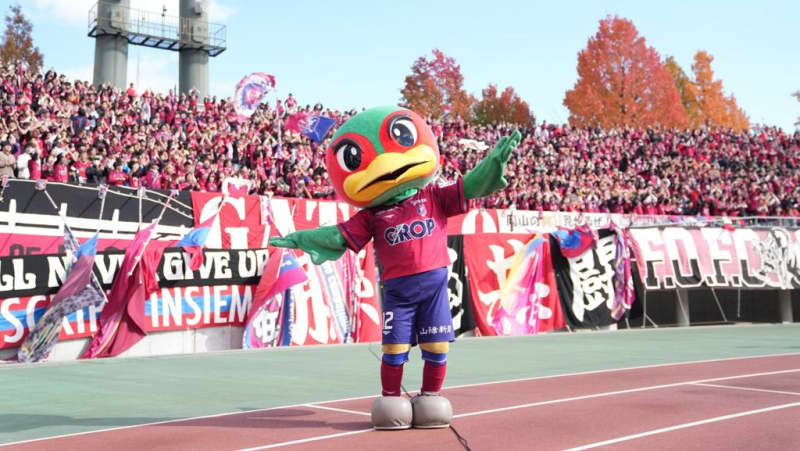 「東京にいてもそんなことない」M1で優勝した人気芸人、初のJ1昇格に盛り上がる地元県のサッカー愛を力説