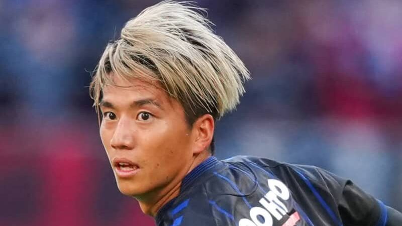 渦中の山田康太が横浜FCの全体練習に合流、背番号は…。ユニフォーム販売もスタート。週末の町田戦メンバー入りは!?