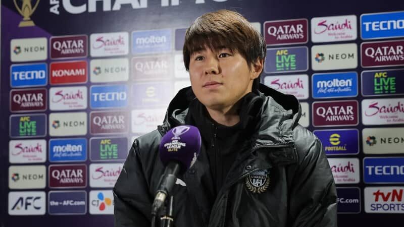両想い!? 川崎の脇坂泰斗「す、好きです」。意外な組み合わせ…あの経験豊かな選手へ