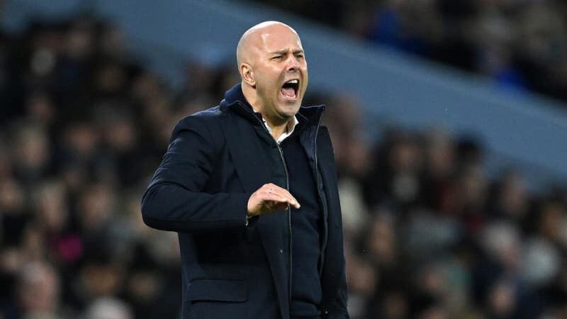 「ウェンブリーはオランダ人にとっても象徴的」EFL杯決勝を心待ちにするスロット監督、リバプールでの初タイトルの可能性に「本当に嬉しい」