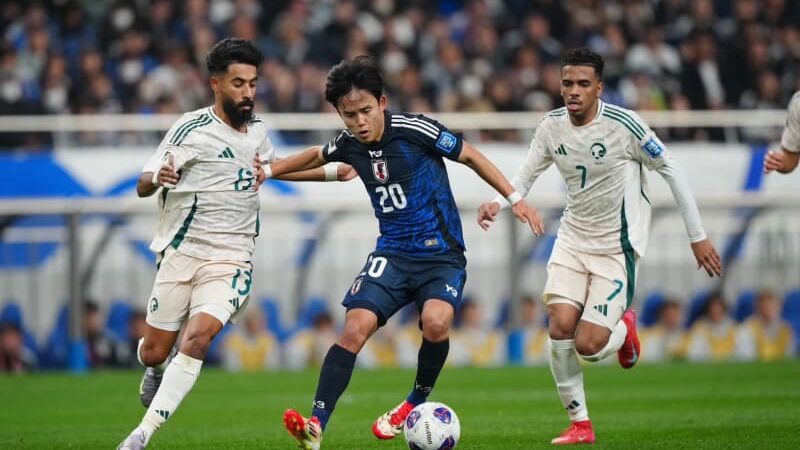 【日本代表】W杯へ一歩目のサウジ戦、久保建英は不発…62分で交代。GK鈴木彩艶がヘディングクリア、前田大然が惜しいバー直撃弾