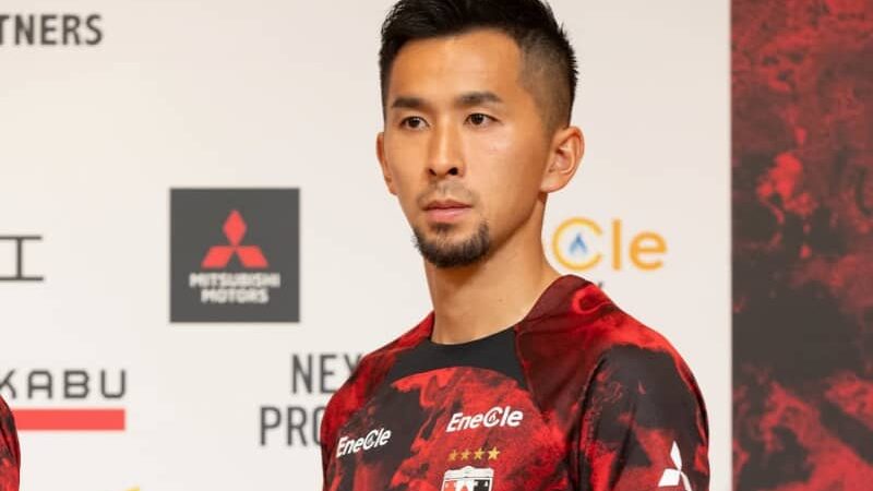 【浦和】前田直輝が広島、本間至恩がC大阪へ移籍「覚悟を持ち30番を着けたことに偽りはありません。ただ…」