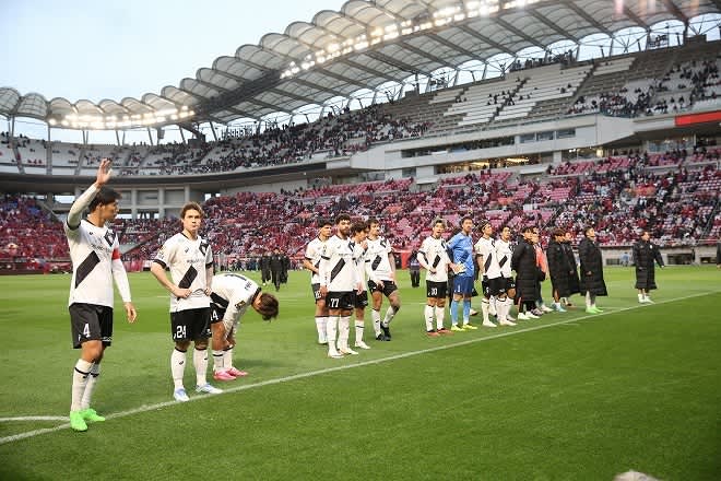 GK前川黛也も悔いた痛恨のミスで鹿島に敗戦。開幕６戦でわずか１勝の王者・神戸はどう巻き返すのか