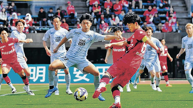 カターレ、ゴール遠く10位に　4戦連続無得点、熊本と0―0